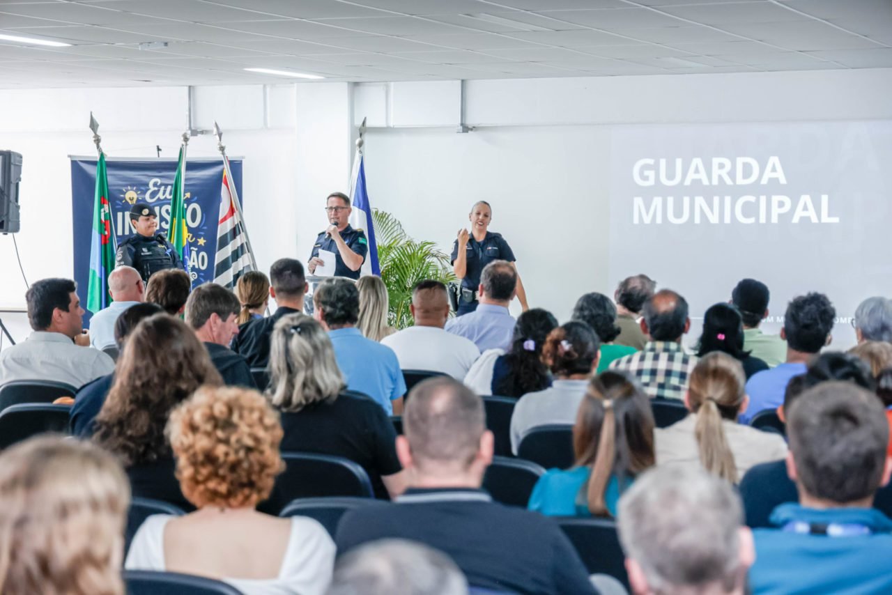 Jundiaí lança canal de atendimento em Libras na Guarda Municipal