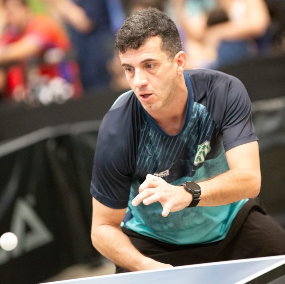 Atleta de Jundiaí garante vaga no Brasileiro de Tênis de Mesa