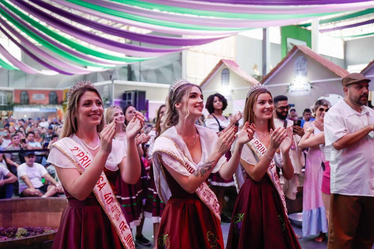 Cadastro para Festa da Uva 2026 está aberto para guias de Turismo e Corte da Uva