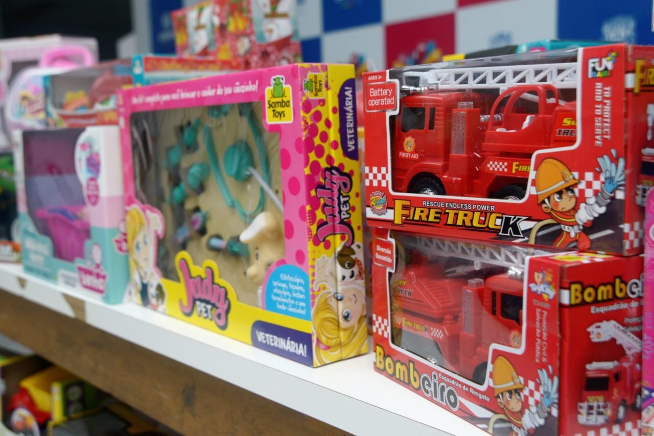 Campanha Natal Solidário Jundiaí: brinquedos novos promovem dignidade e afeto para crianças