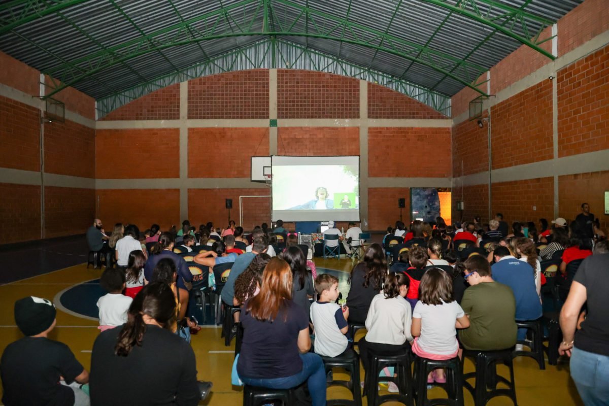 Jundiaí recebe CineSolar, primeiro cinema movido a energia solar com sessões gratuitas