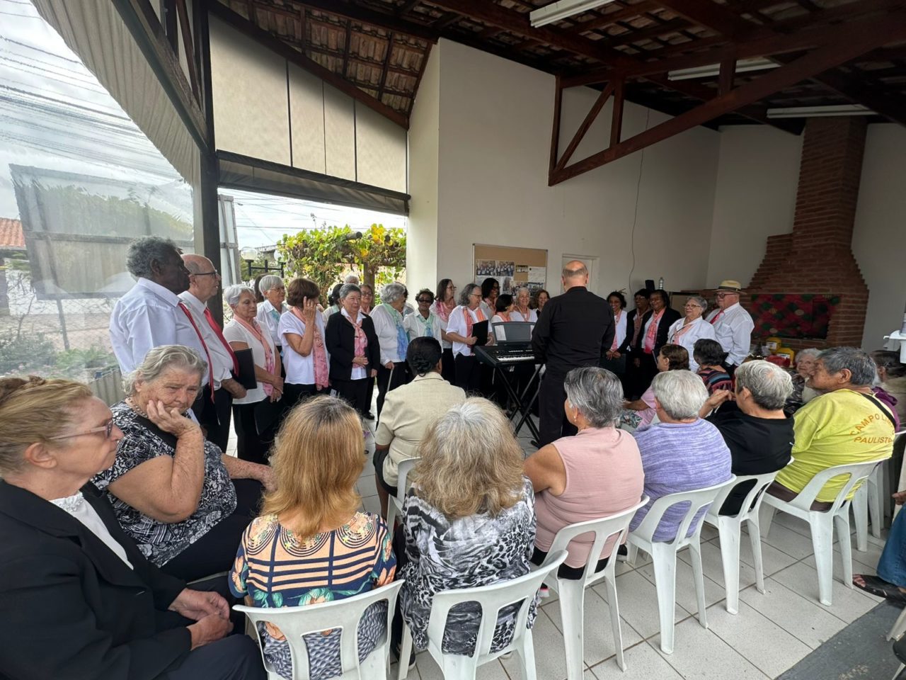 Natal no Condomínio dos Idosos valoriza vínculos em Jundiaí