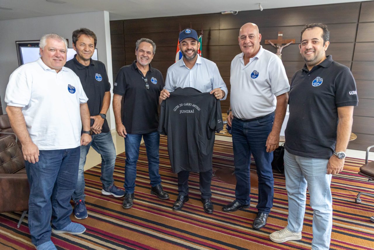 Encontro de Carros Antigos Jundiaí reforça solidariedade e lazer gratuito para a população