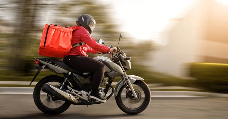 Jundiaí cria espaço de apoio para motoboys com estrutura completa