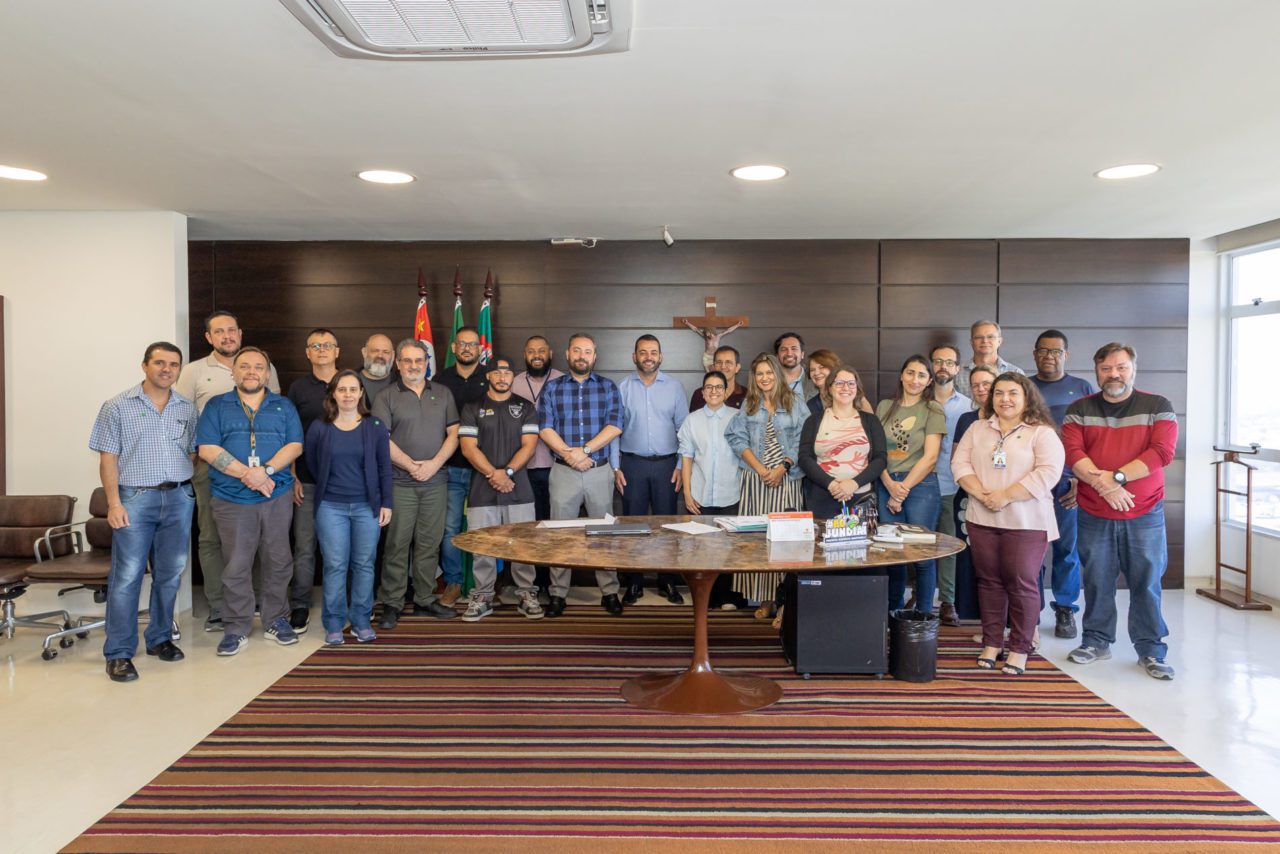 Prefeitura reforça escuta ativa com servidores de carreira