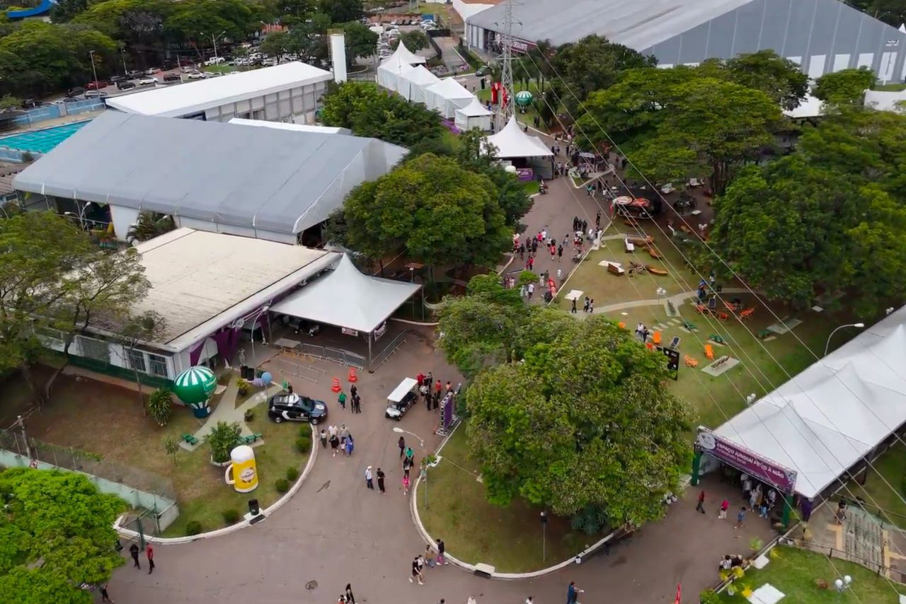 Transporte gratuito facilita acesso à Festa da Uva de Jundiaí