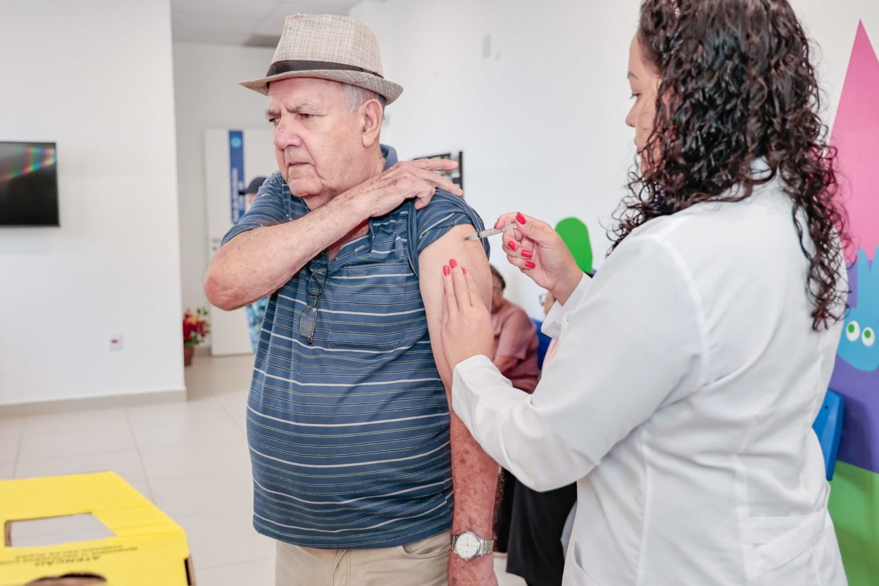 Vacinação em Jundiaí cresce em 2025 com ações nos bairros