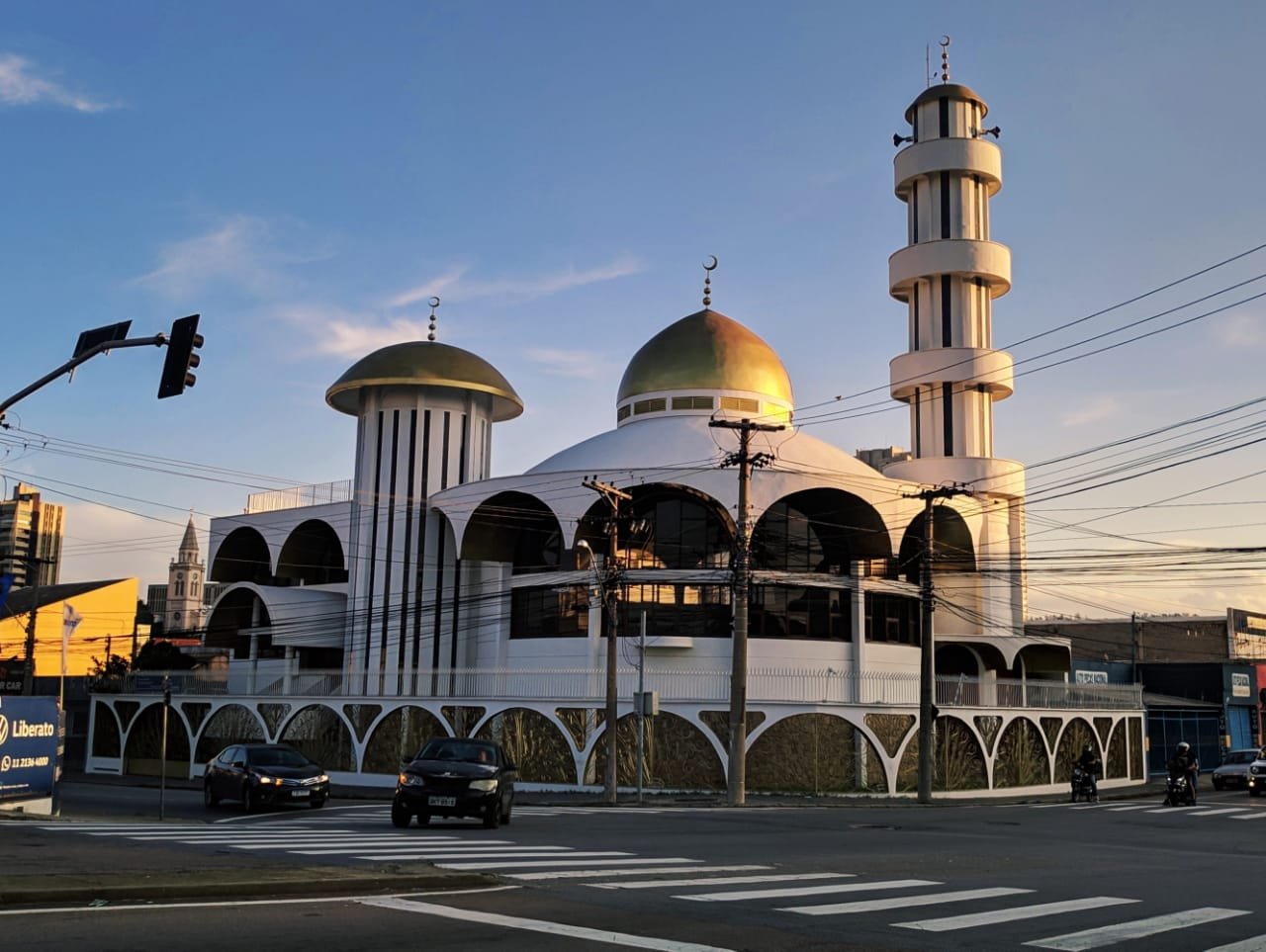 Visita guiada à Mesquita valoriza diversidade em Jundiaí
