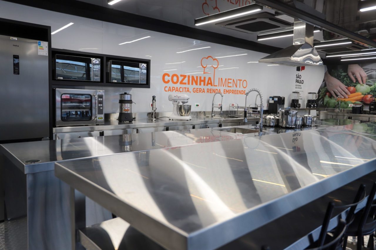 Jundiaí recebe oficinas gratuitas de gastronomia na Praça da Matriz